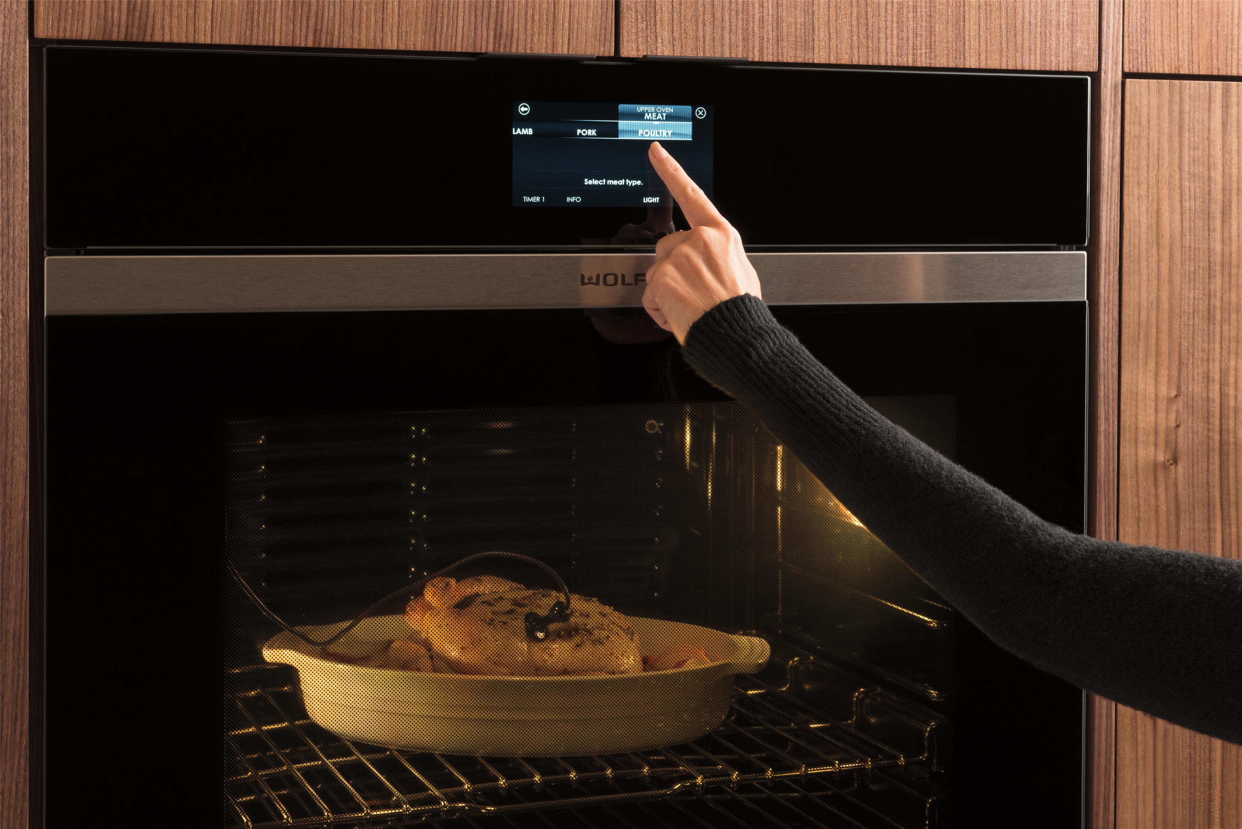 Wolf DO30CMB30" M Series Contemporary BuiltIn Double Oven Furniture